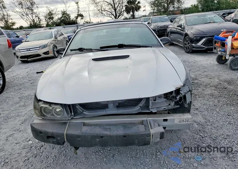 2000 Ford Mustang from USA, damaged, VIN 1FAFP4447YF221538